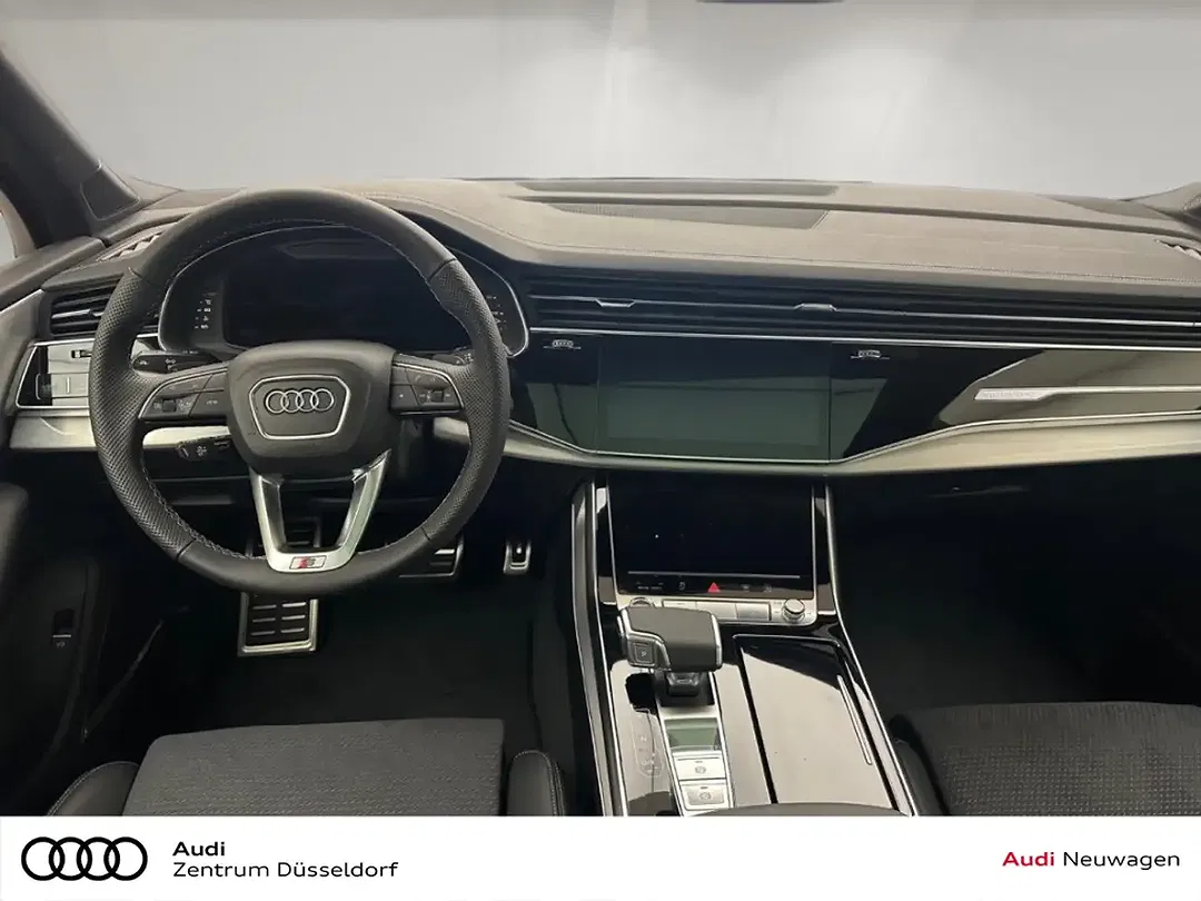 Audi Q7 - Thumbnail 5
