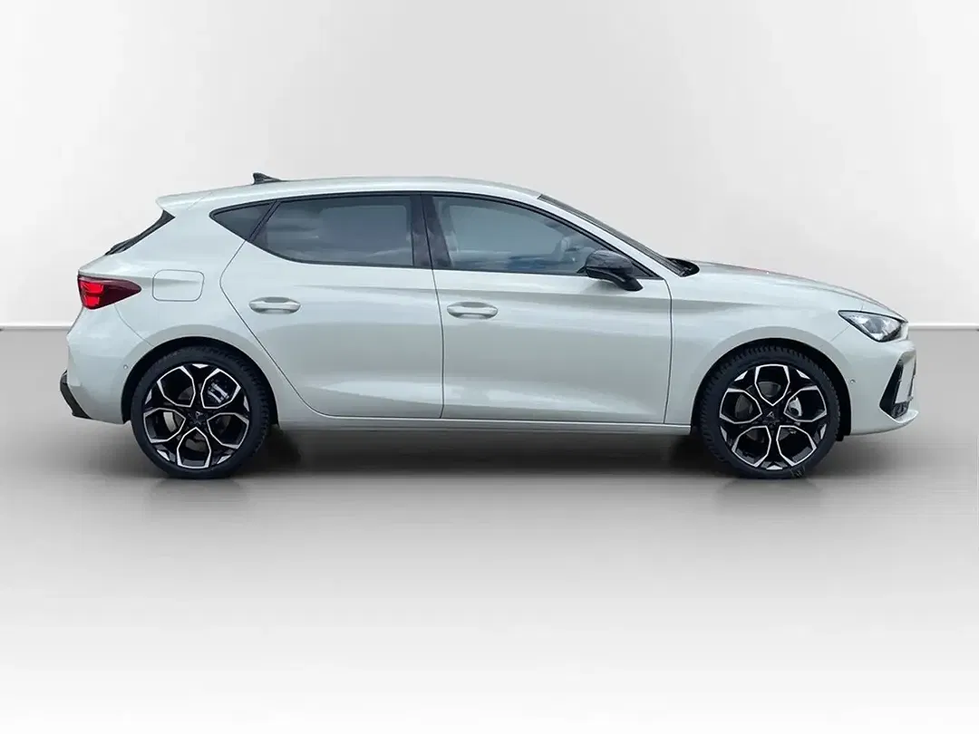 CUPRA Leon - Thumbnail 4