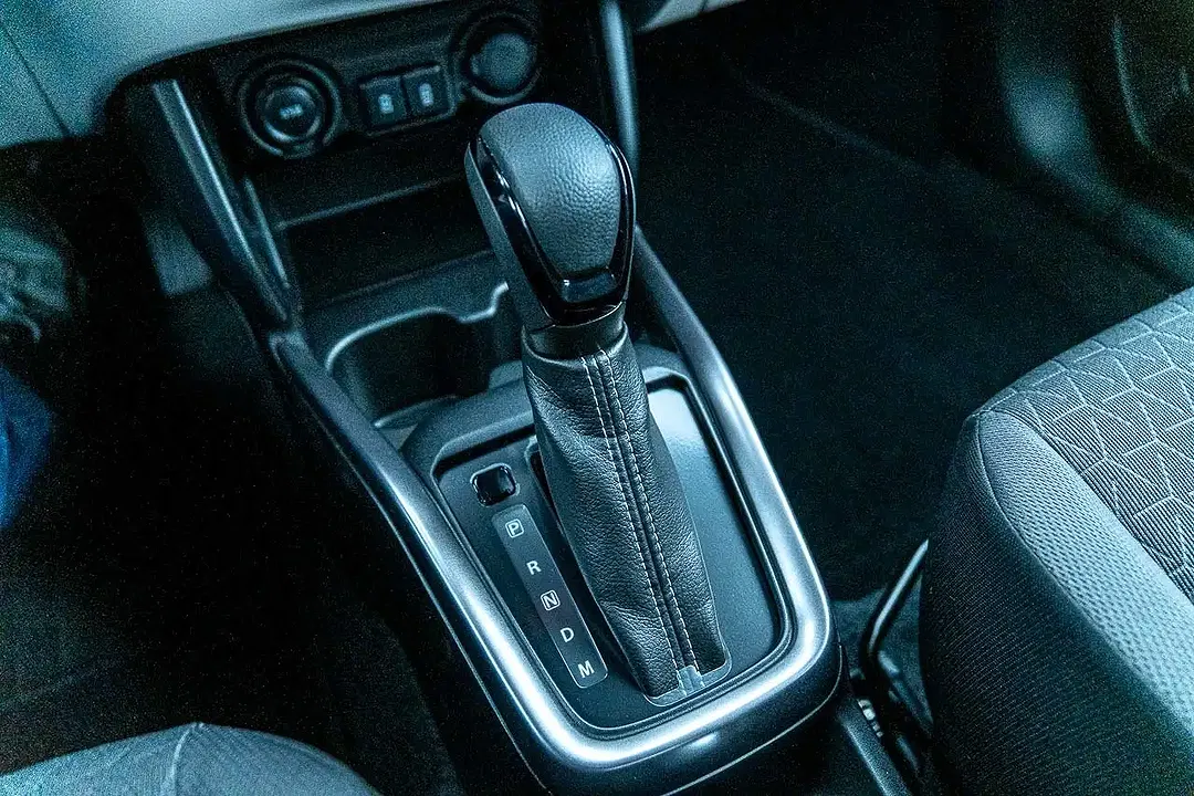 Suzuki Swift - Thumbnail 14