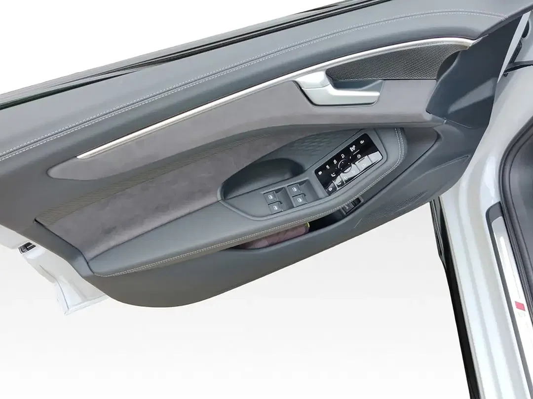 Audi A6 - Thumbnail 12