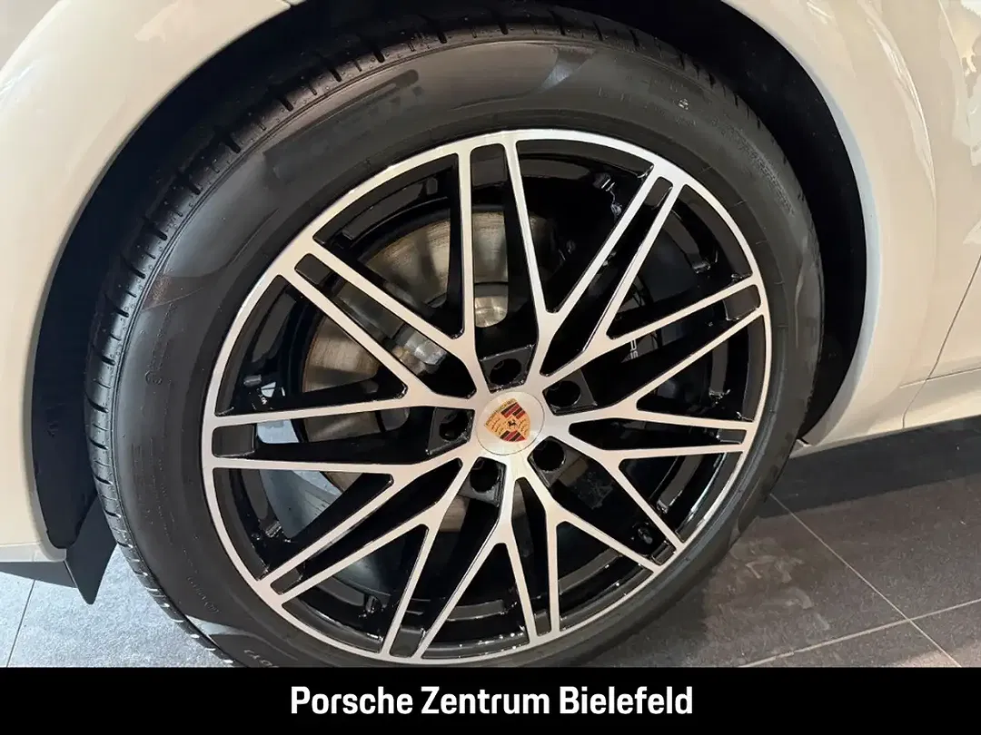 Porsche Cayenne - Thumbnail 11