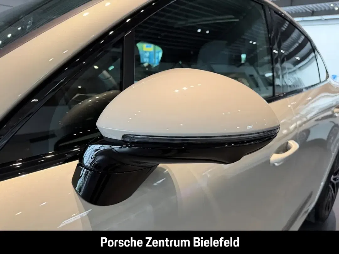 Porsche Cayenne - Thumbnail 13