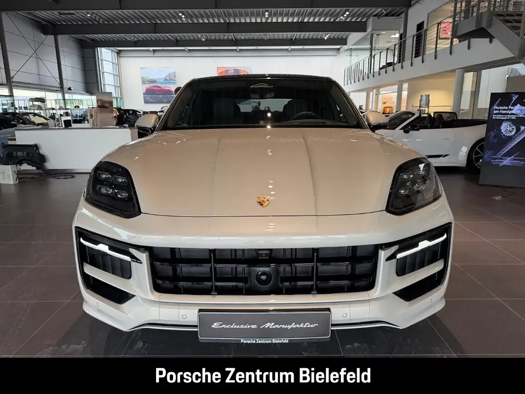 Porsche Cayenne - Thumbnail 4