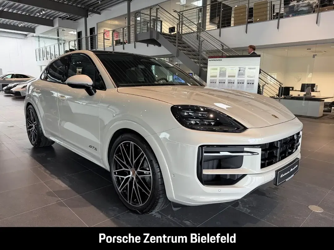 Porsche Cayenne - Thumbnail 8