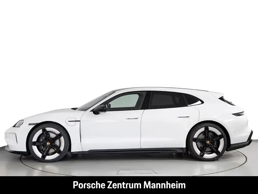 Porsche Taycan - Thumbnail 2