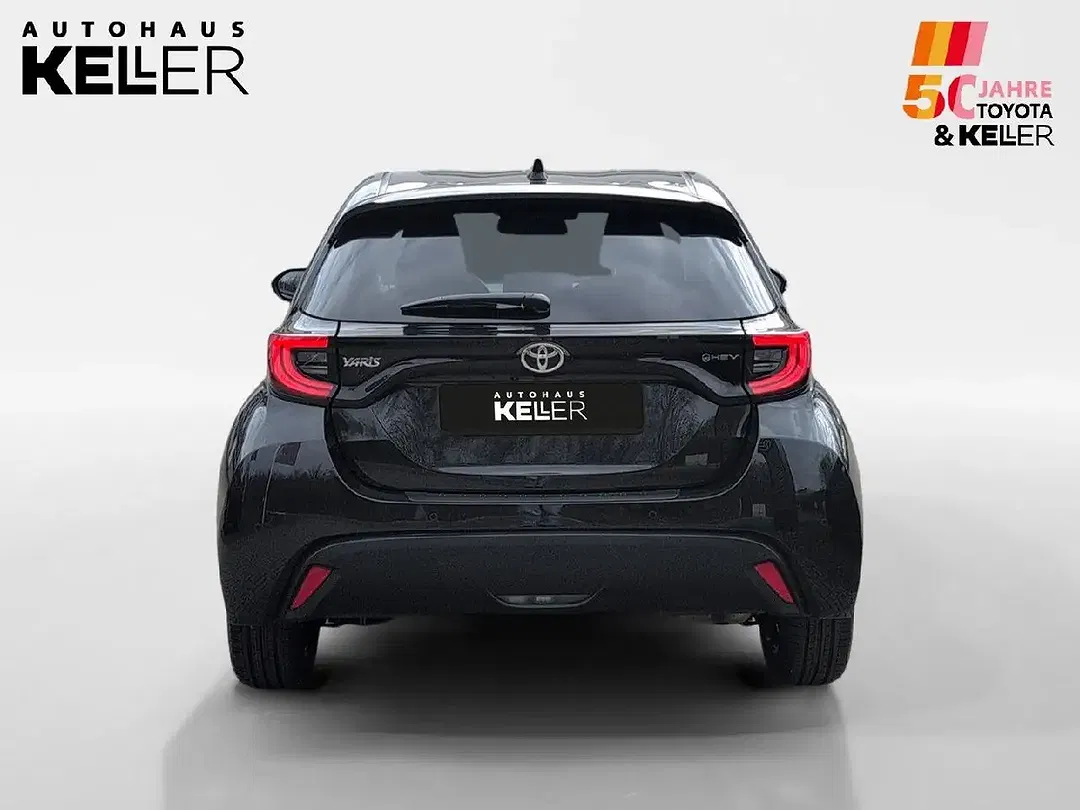 Toyota Yaris - Thumbnail 4