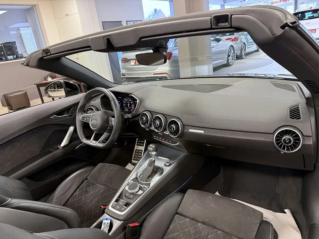 Audi TTS - Thumbnail 11