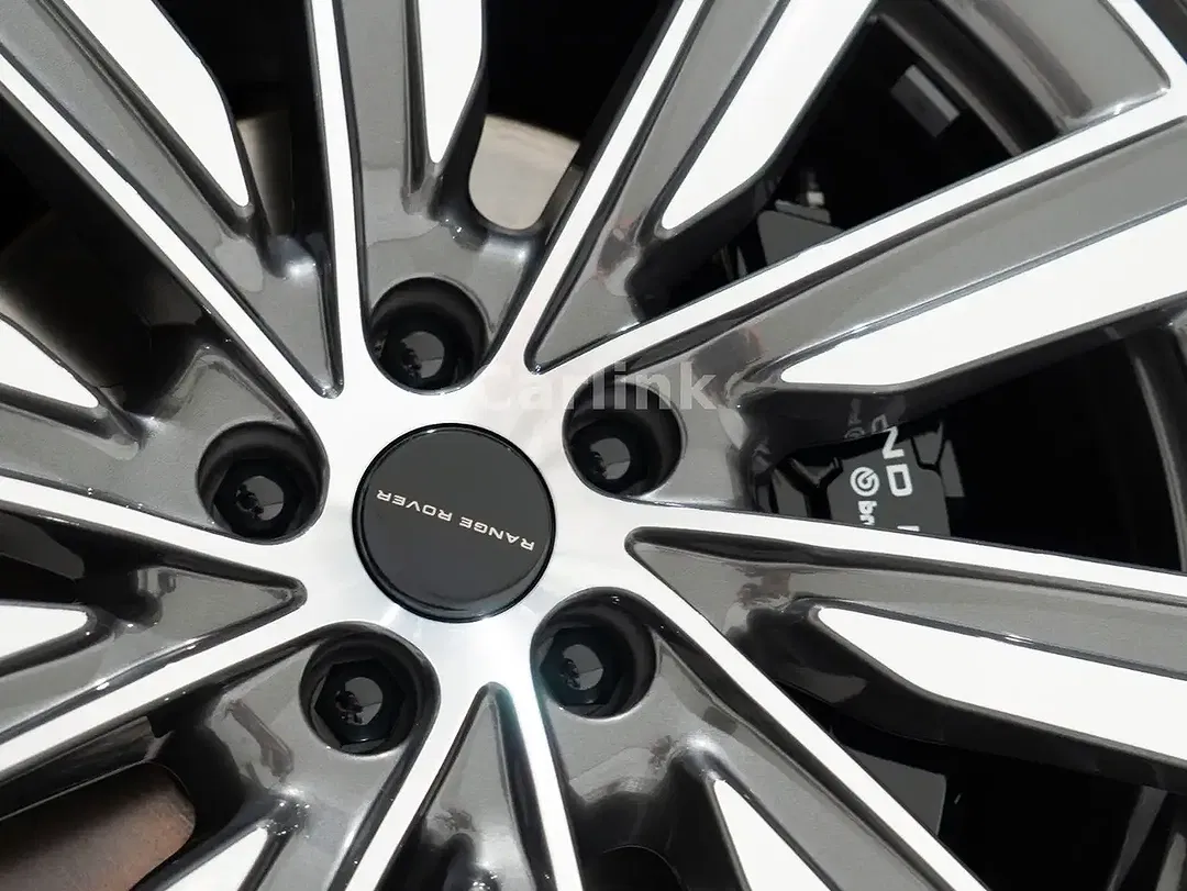 Land Rover Range Rover - Thumbnail 14