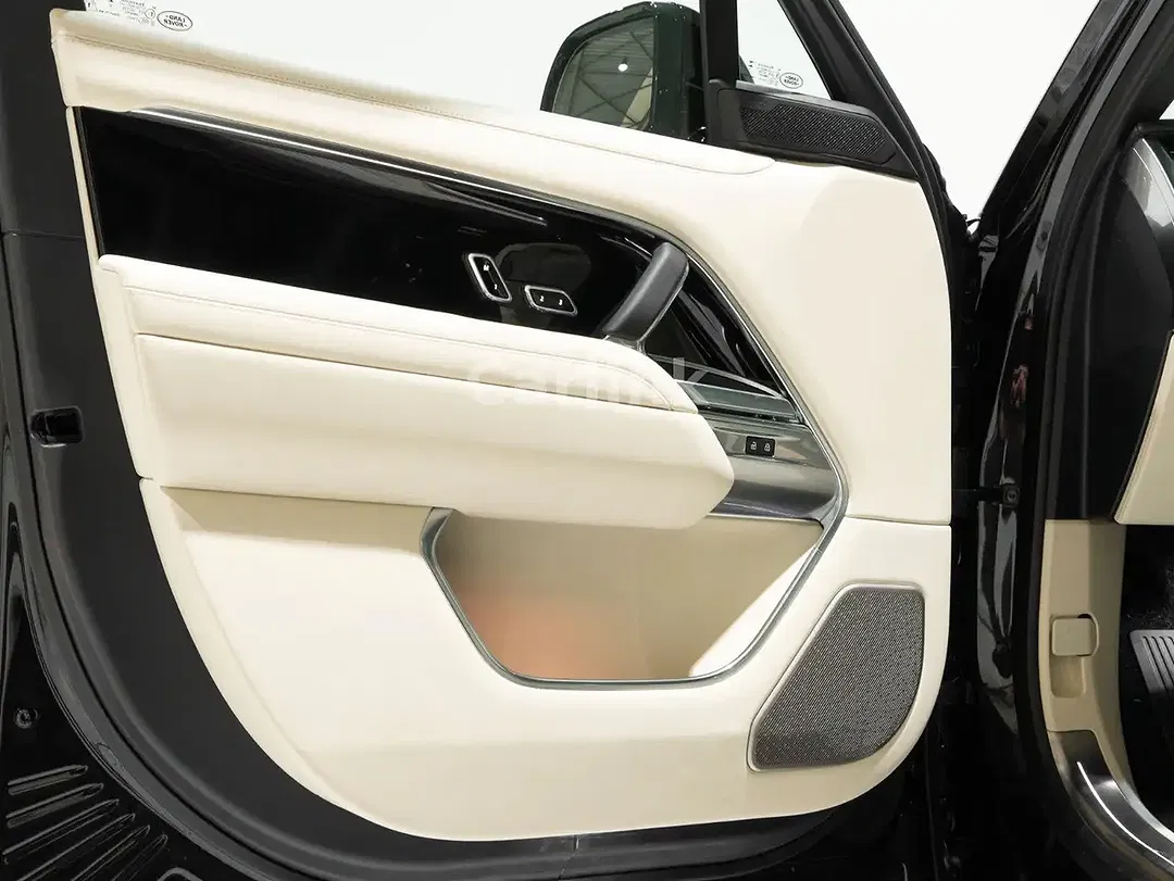 Land Rover Range Rover - Thumbnail 15