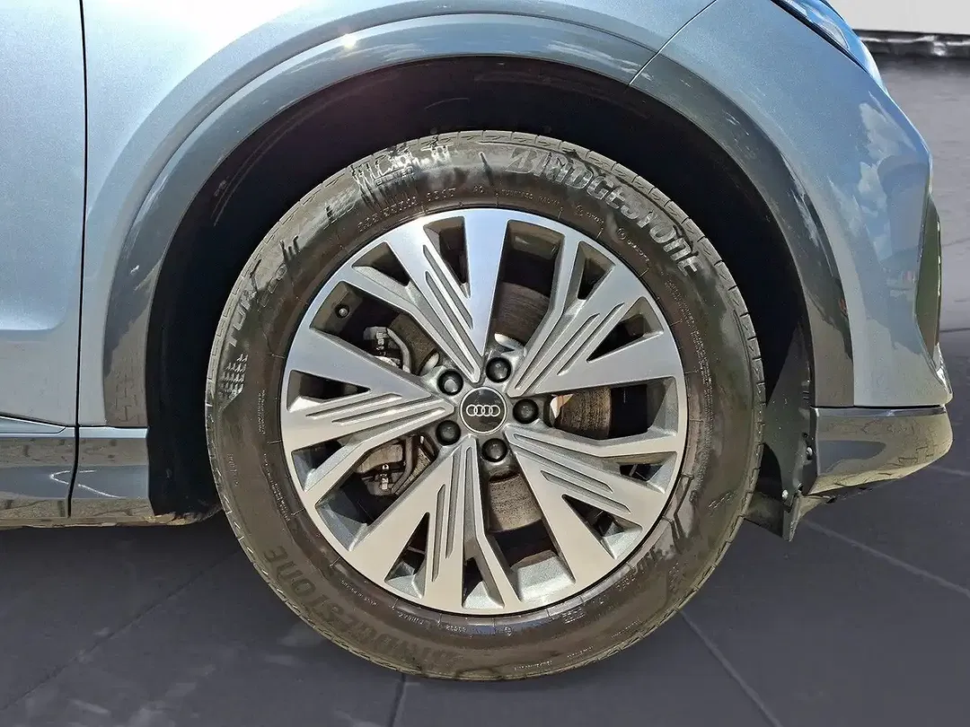 Audi Q4 e-tron - Thumbnail 8