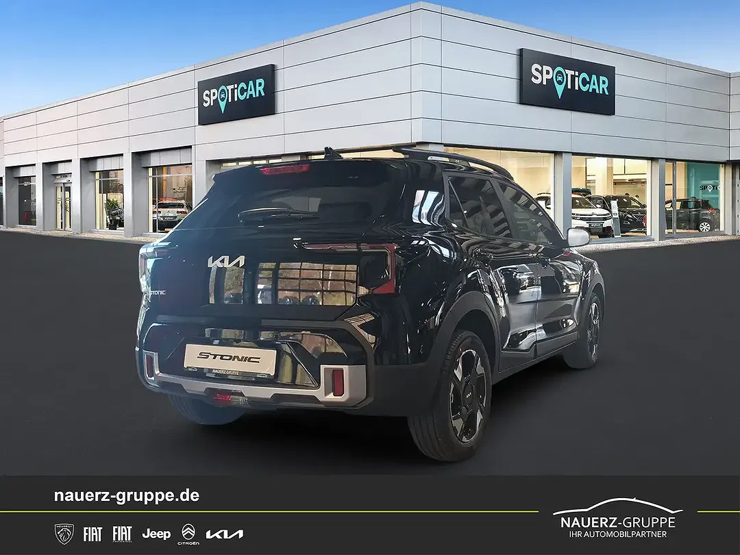 Kia Stonic - Thumbnail 2