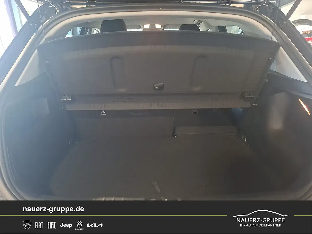 Kia Stonic - Thumbnail 6