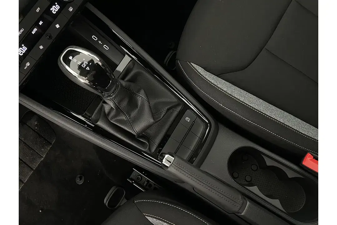 Skoda Kamiq - Thumbnail 19