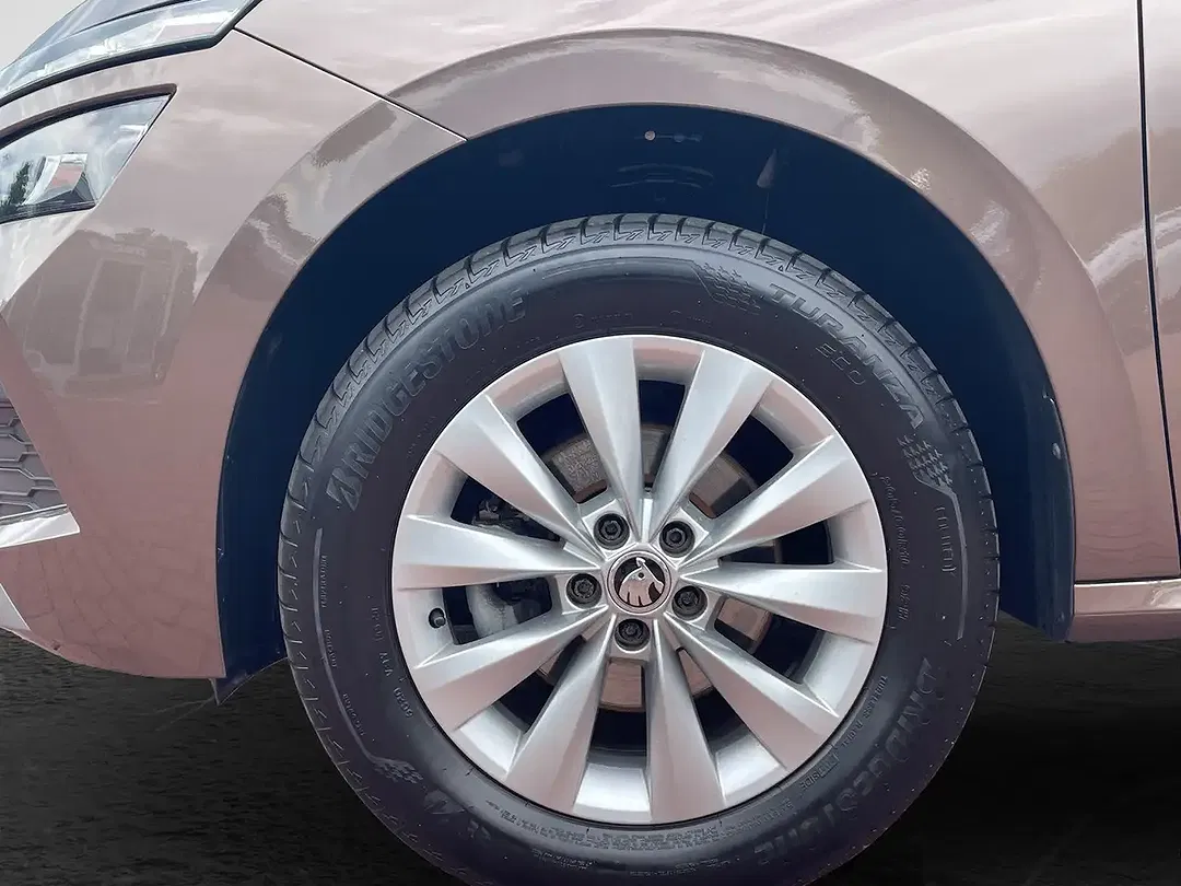 Skoda Kamiq - Thumbnail 4