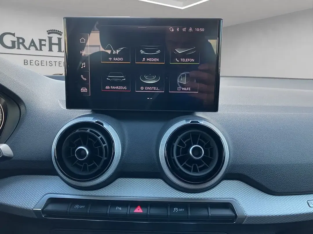 Audi Q2 - Thumbnail 15