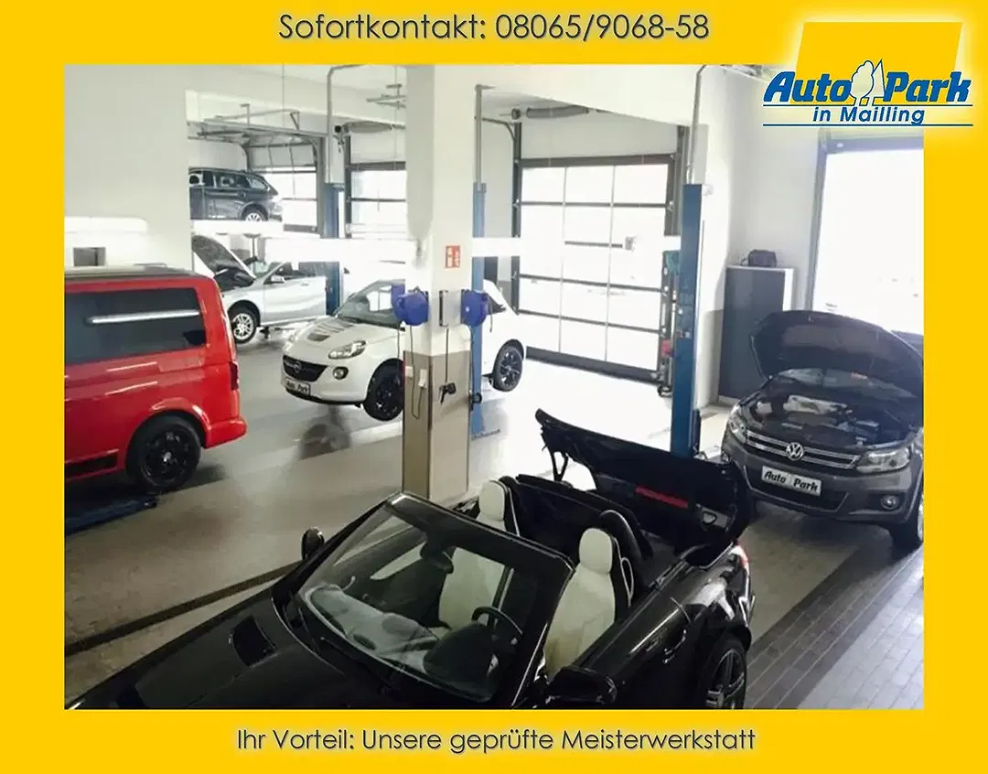 Peugeot 208 - Thumbnail 13