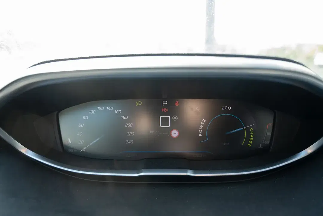 Peugeot 5008 - Thumbnail 12