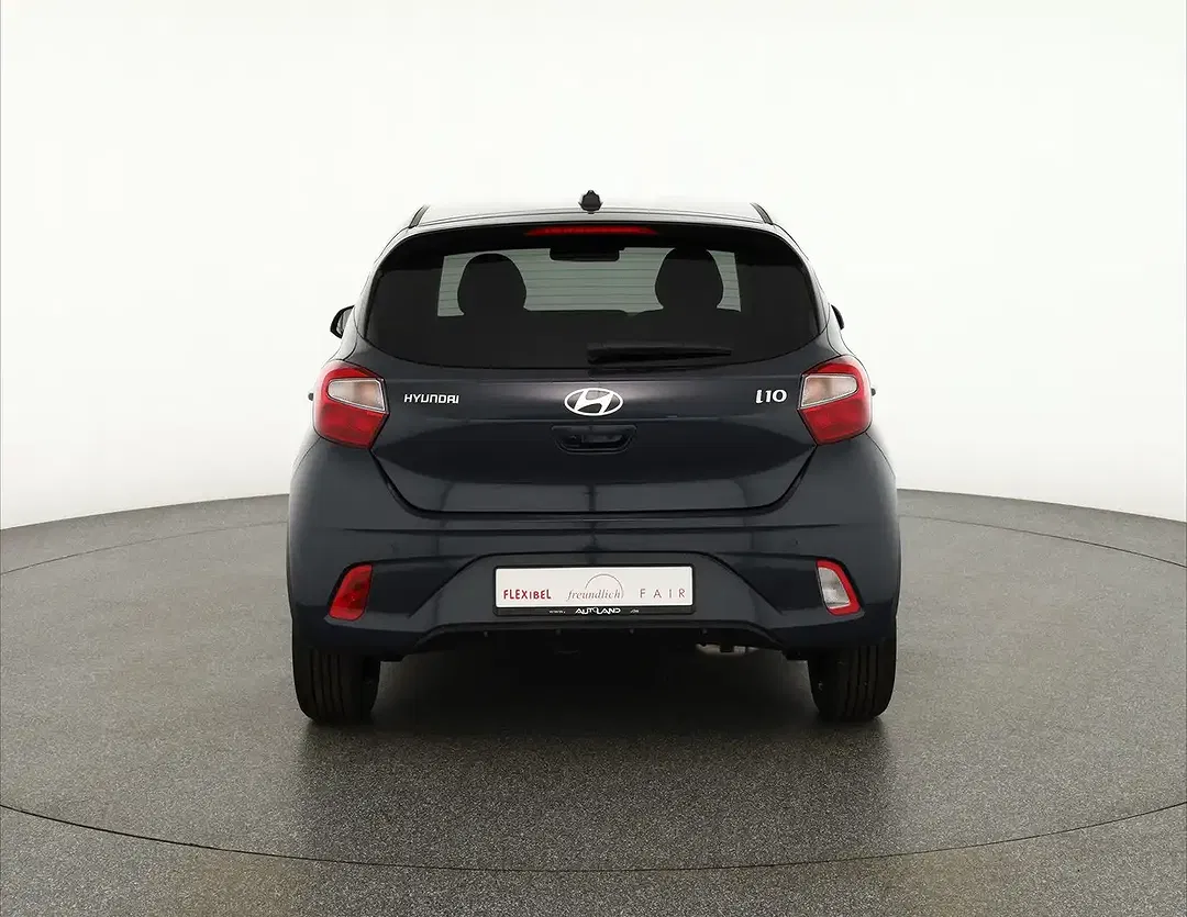 Hyundai i10 - Thumbnail 3