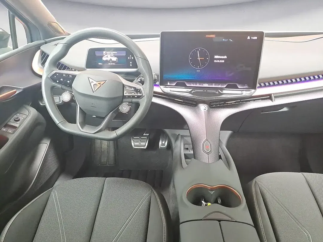 CUPRA Tavascan - Thumbnail 9