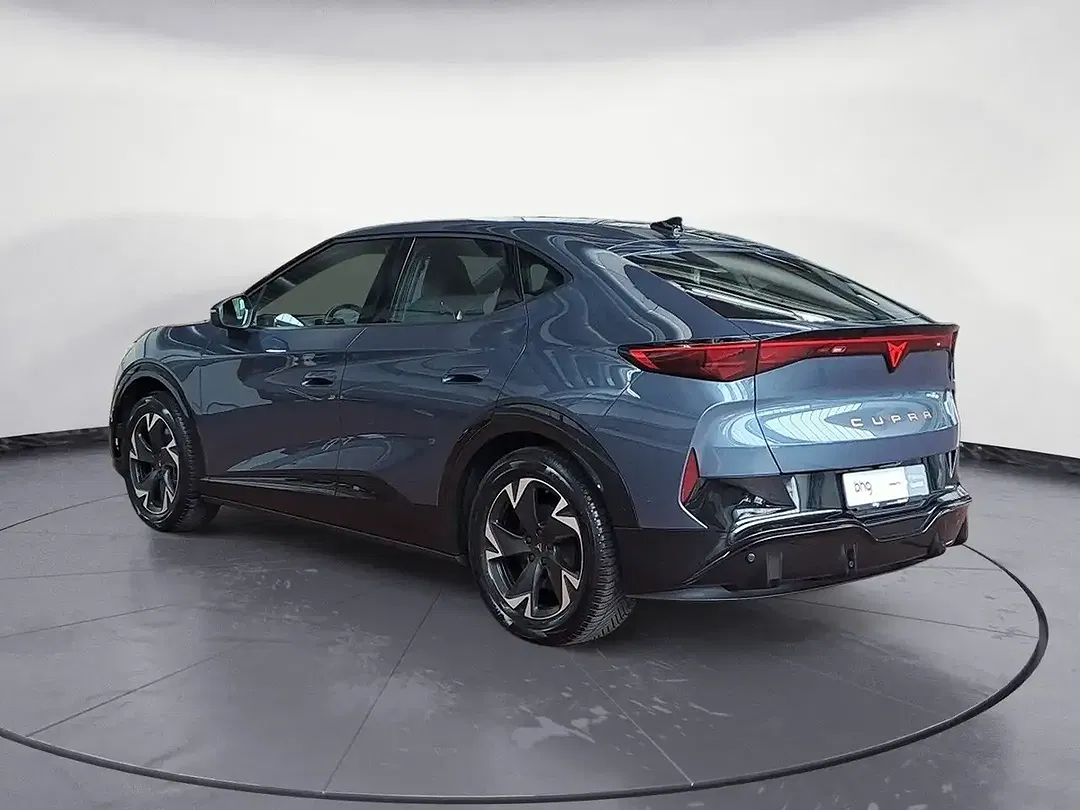 CUPRA Tavascan - Thumbnail 2