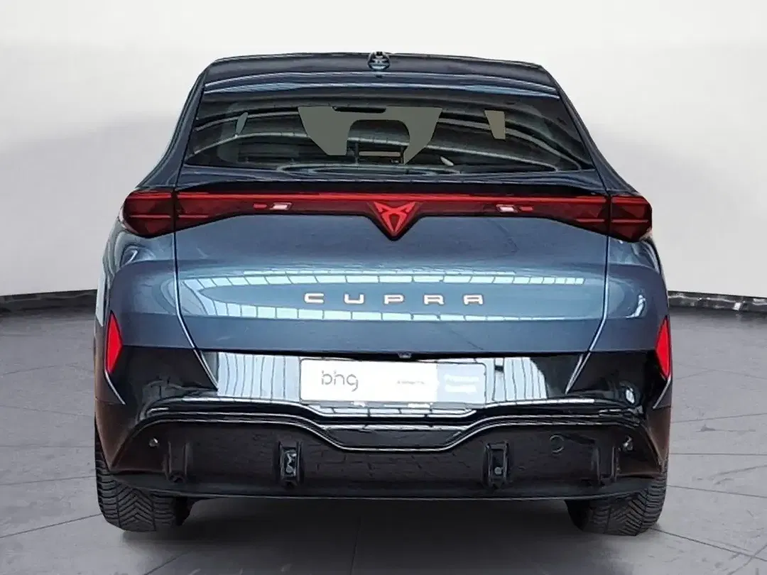 CUPRA Tavascan - Thumbnail 3