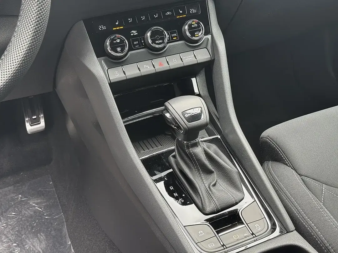 Skoda Karoq - Thumbnail 14