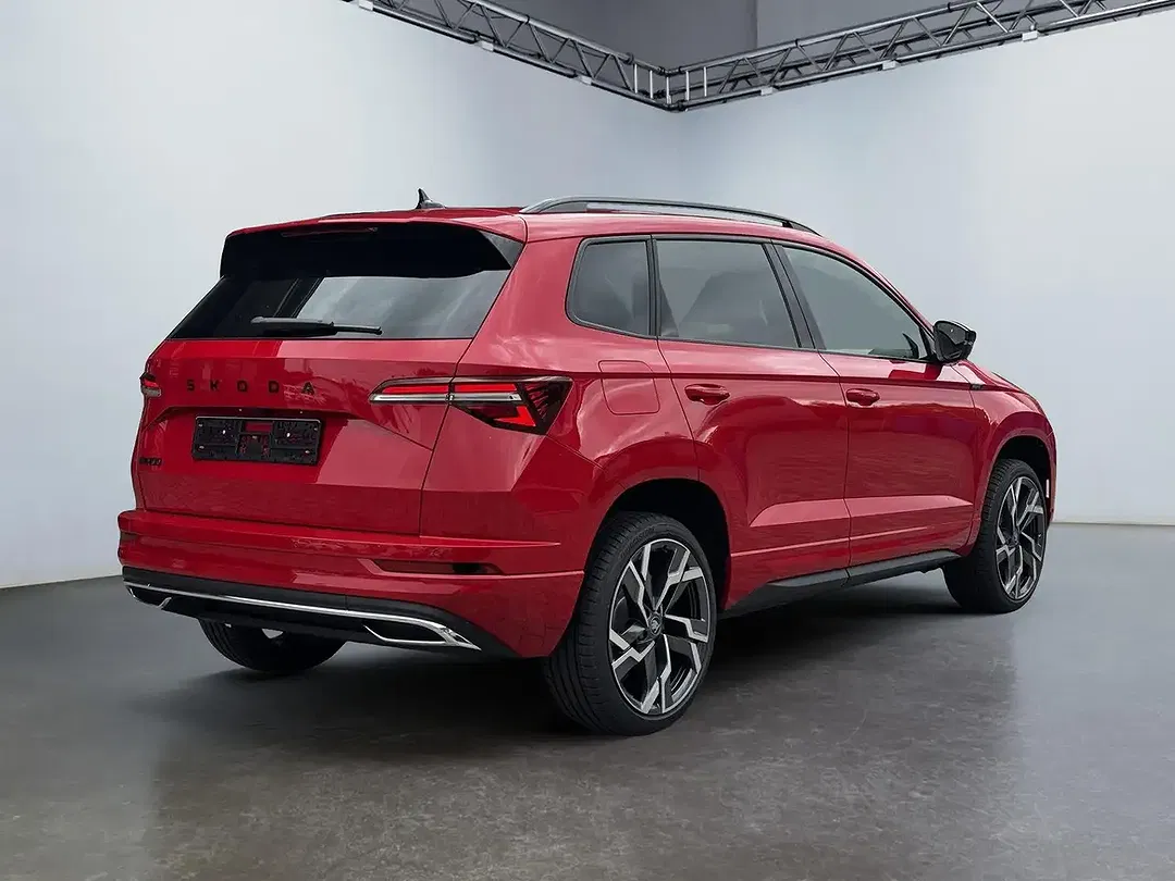 Skoda Karoq - Thumbnail 4