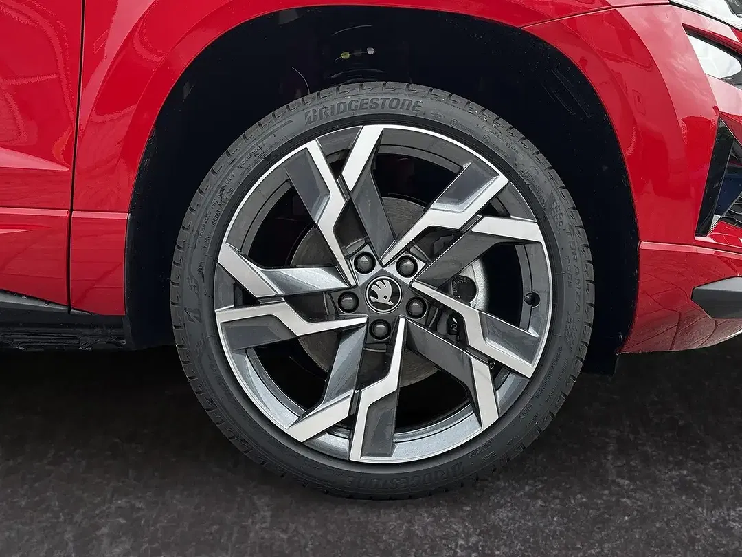 Skoda Karoq - Thumbnail 8