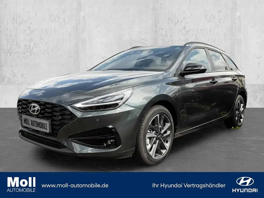 Hyundai i30 - Thumbnail 1