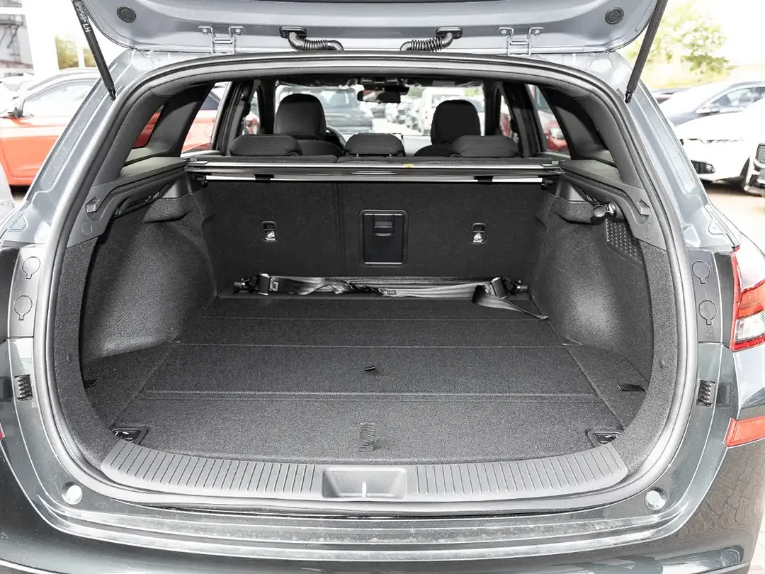 Hyundai i30 - Thumbnail 16