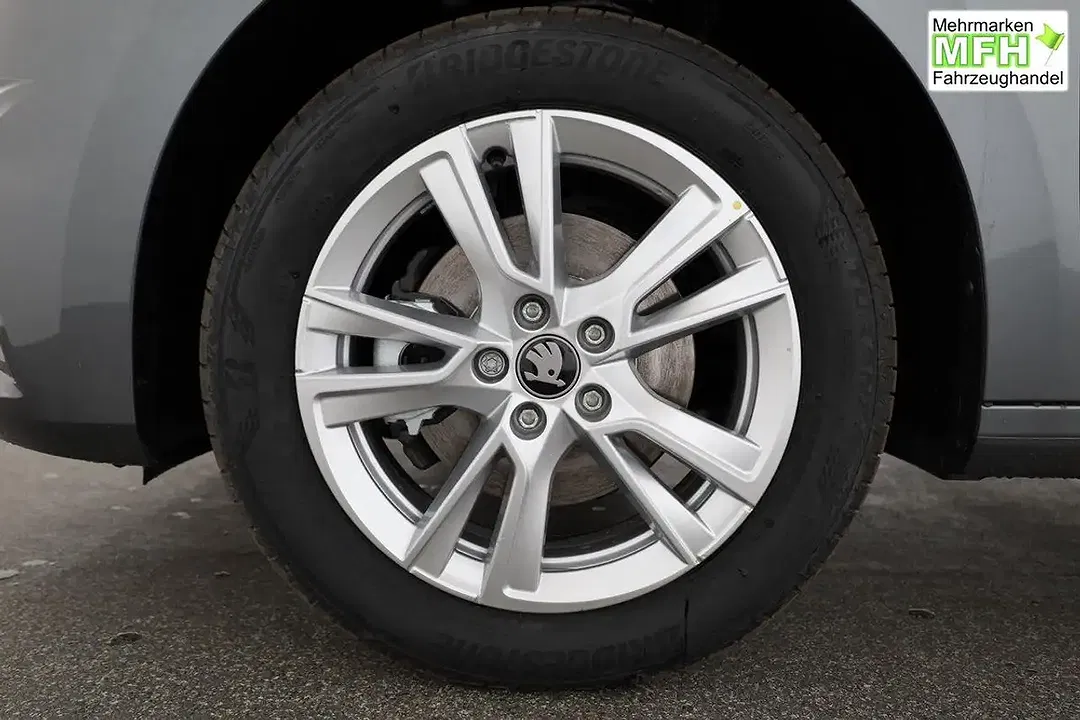 Skoda Fabia - Thumbnail 13