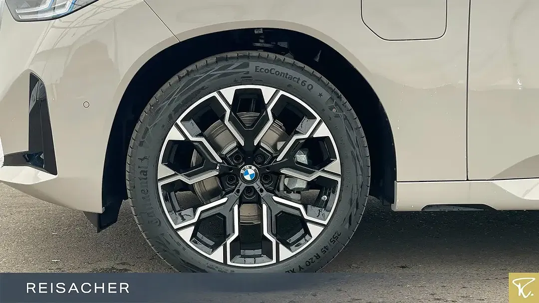 BMW X3 - Thumbnail 3