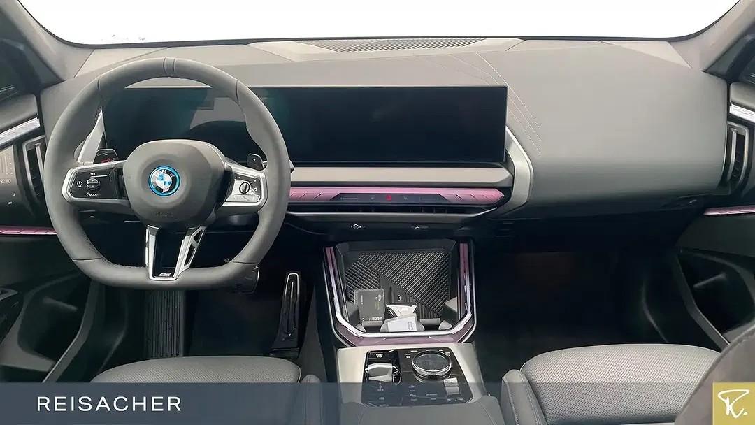 BMW X3 - Thumbnail 6