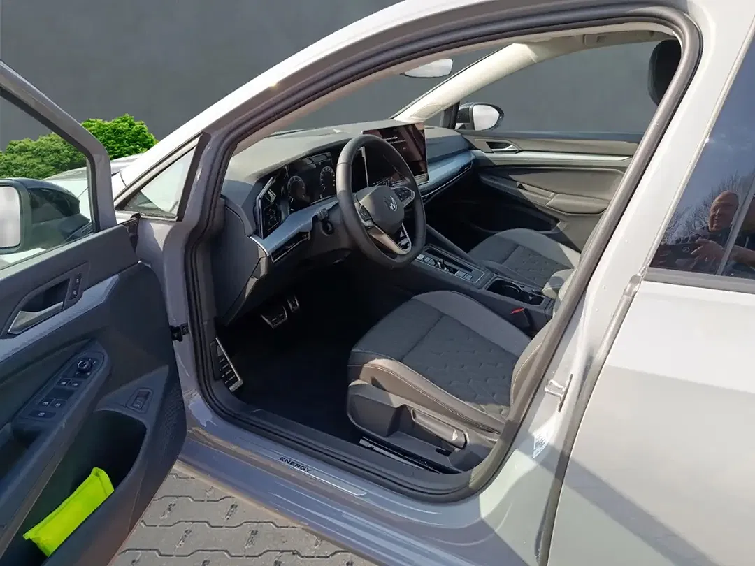 Volkswagen Golf Variant - Thumbnail 8