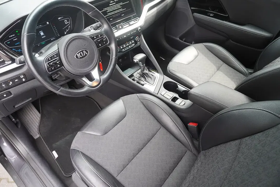 Kia Niro - Thumbnail 9