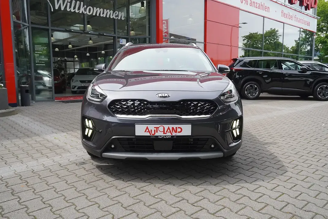Kia Niro - Thumbnail 2