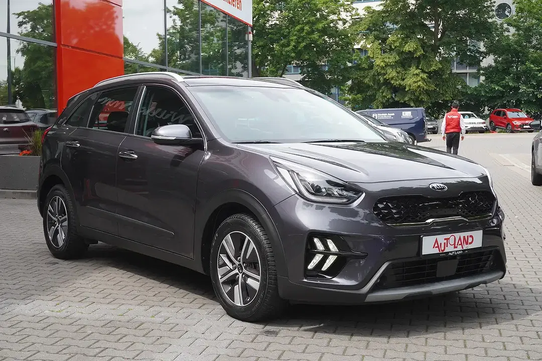 Kia Niro - Thumbnail 3