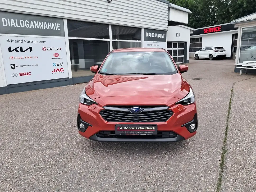 Subaru Impreza - Thumbnail 2