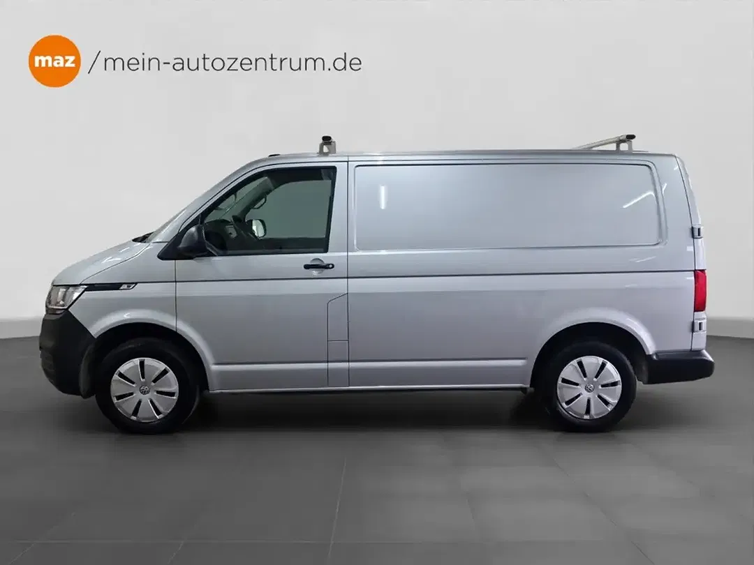 Volkswagen Transporter - Thumbnail 3