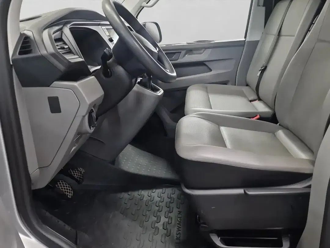 Volkswagen Transporter - Thumbnail 8