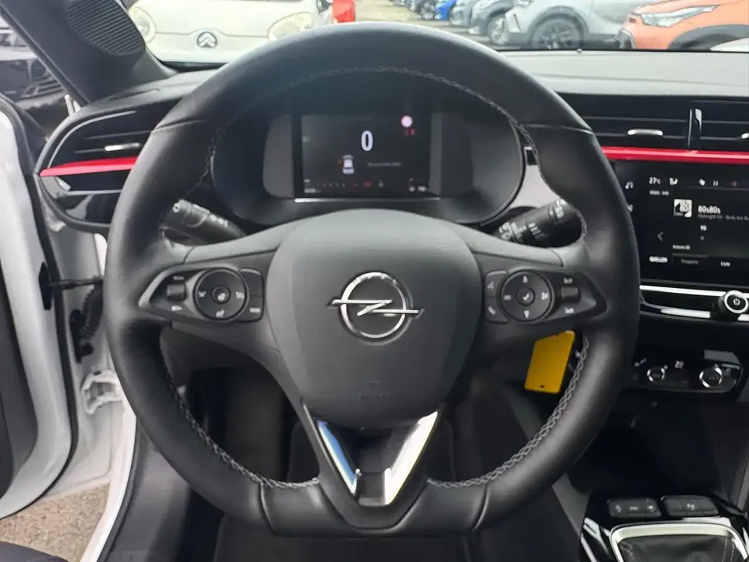 Opel Corsa - Thumbnail 10
