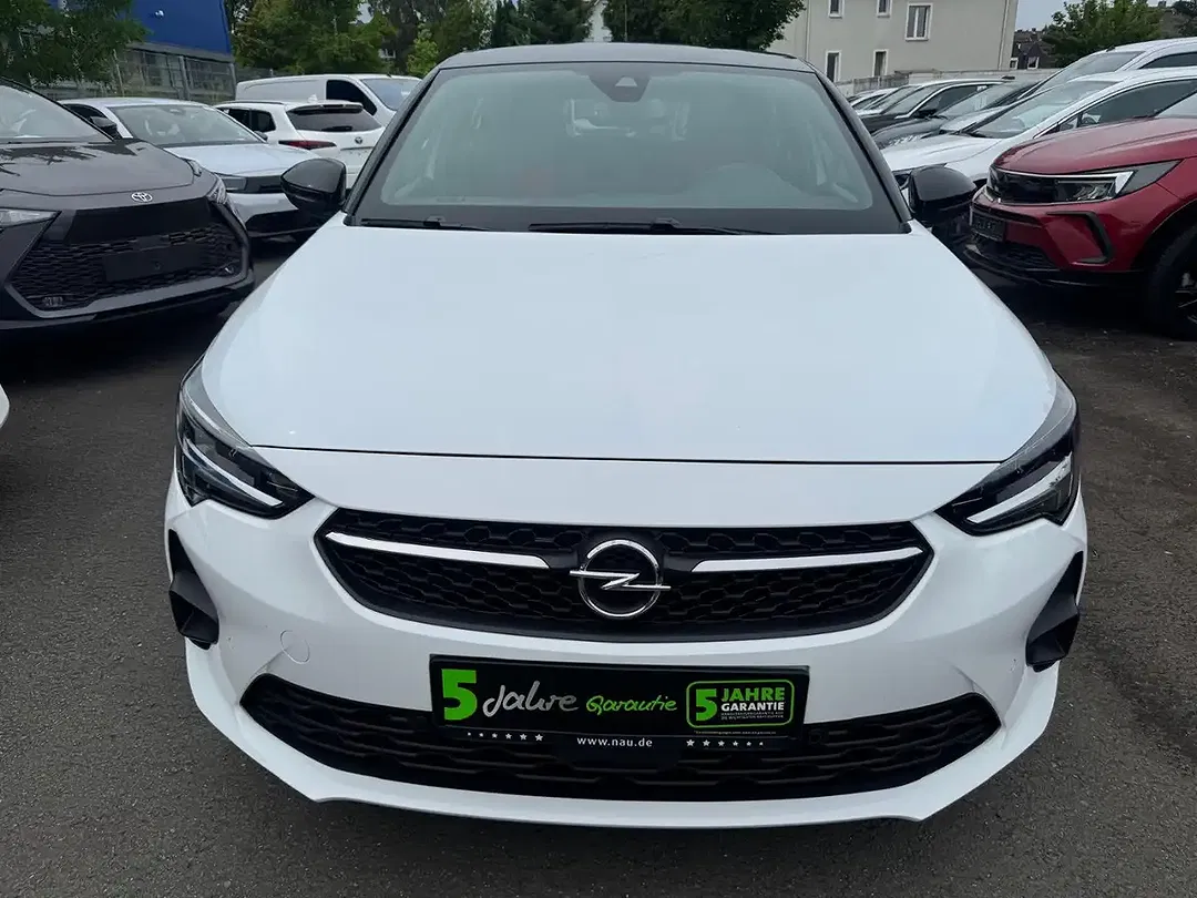 Opel Corsa - Thumbnail 3