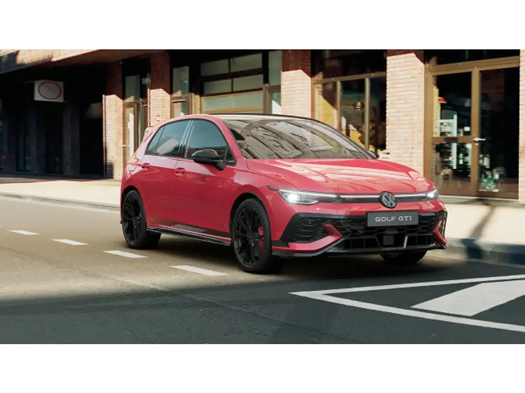Volkswagen Golf GTI - Thumbnail 3