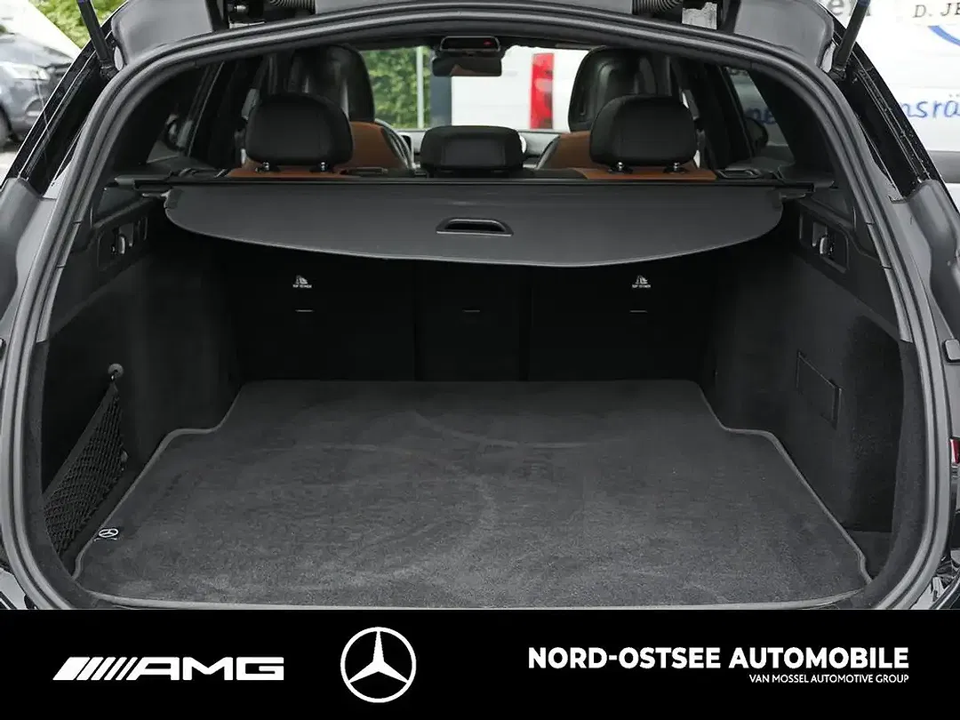Mercedes-Benz C 300 - Thumbnail 15