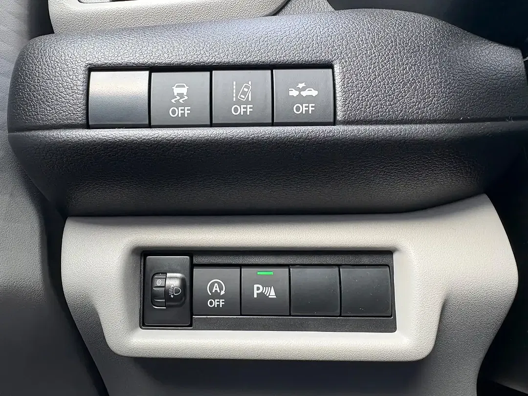 Suzuki Swift - Thumbnail 18