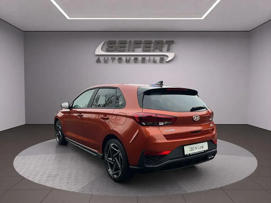 Hyundai i30 - Thumbnail 3