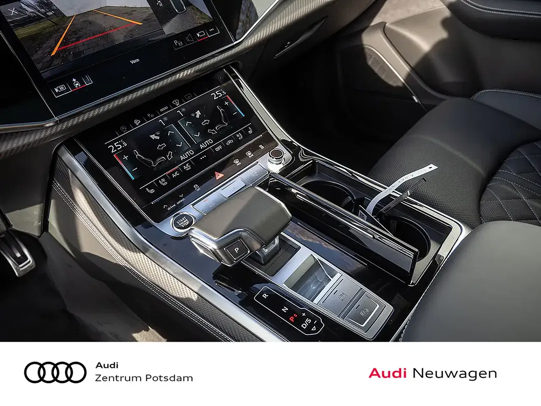 Audi Q7 - Thumbnail 13