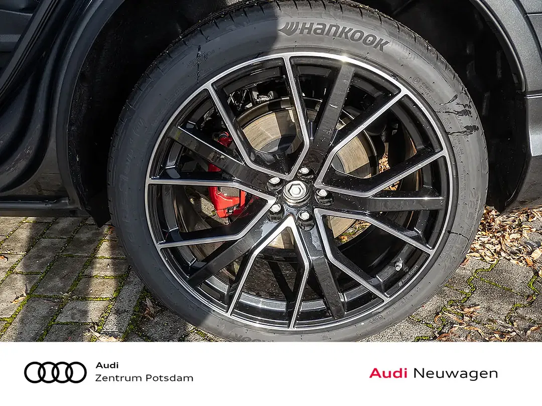 Audi Q7 - Thumbnail 6
