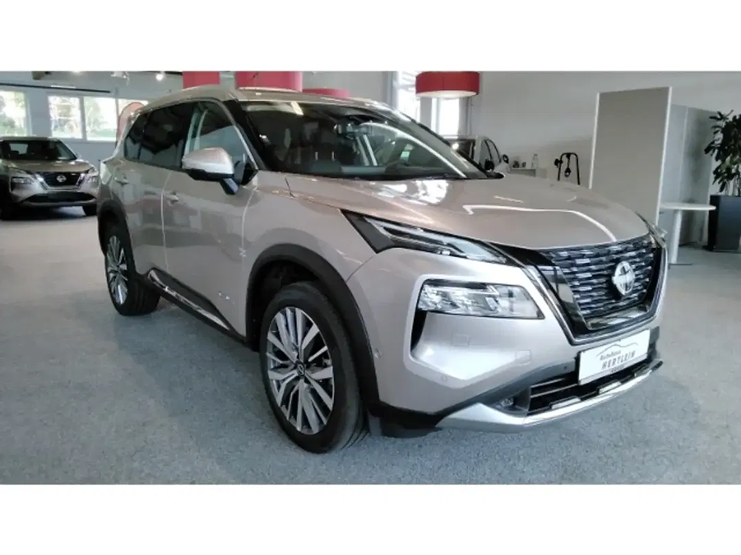 Nissan X-Trail - Thumbnail 3