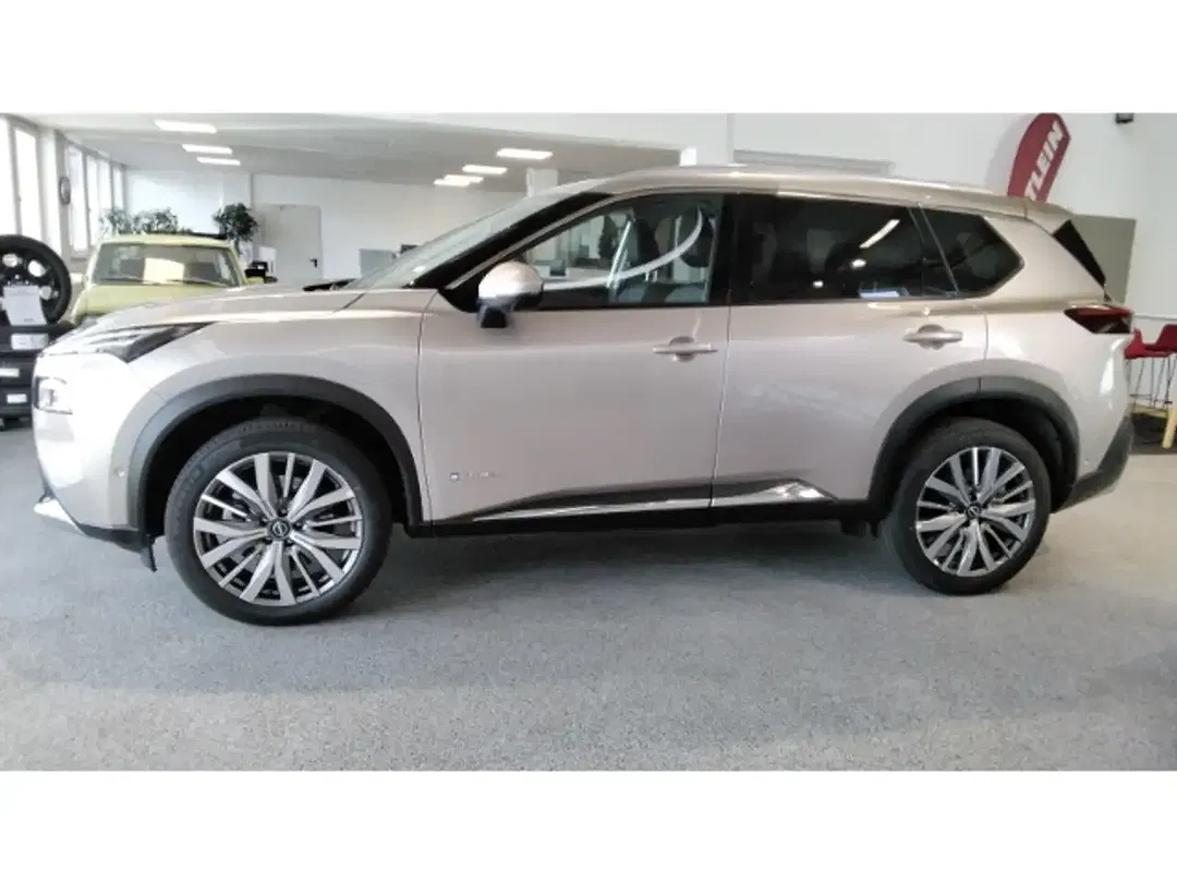 Nissan X-Trail - Thumbnail 4